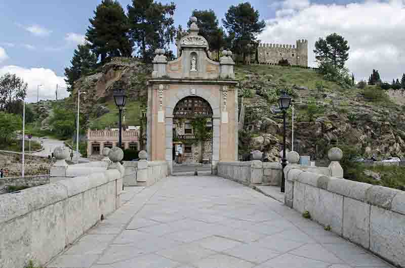 Toledo 054 - puente de Alcántara.jpg